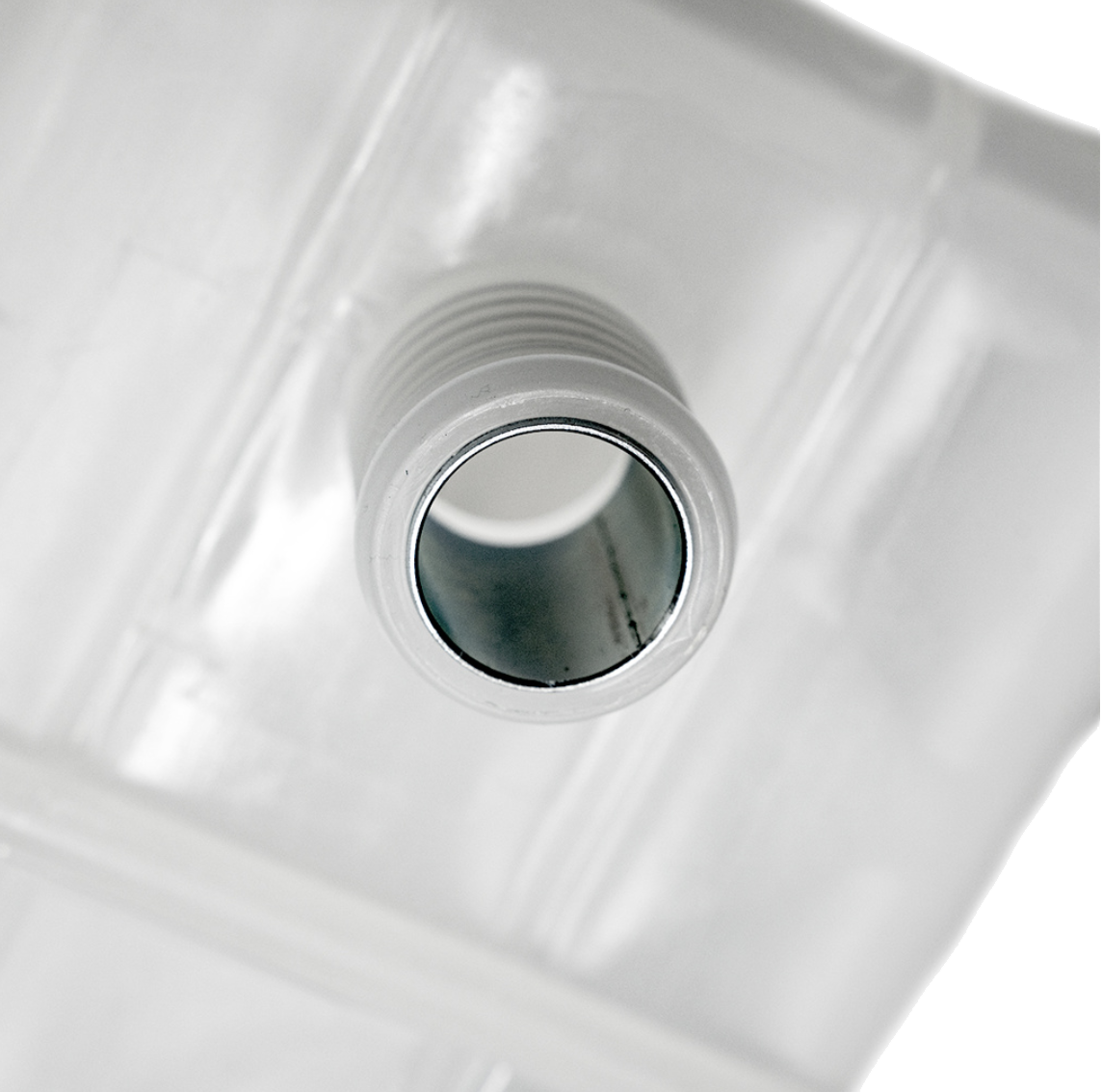 Volvo VNL/VNM, VHD & Mack Pinnacle - Pressurized Coolant Reservoir With Coolant Level Sensor (Copy)