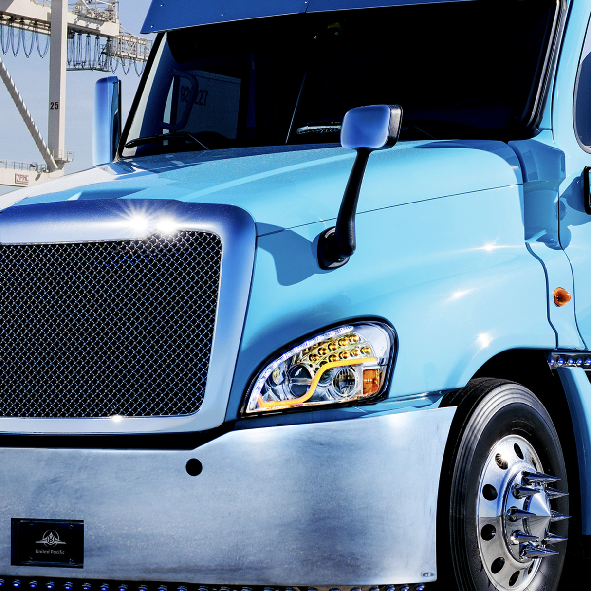 Freightliner Cascadia (2008-2017) - LED Headlight With DRL & LED Turn Signal