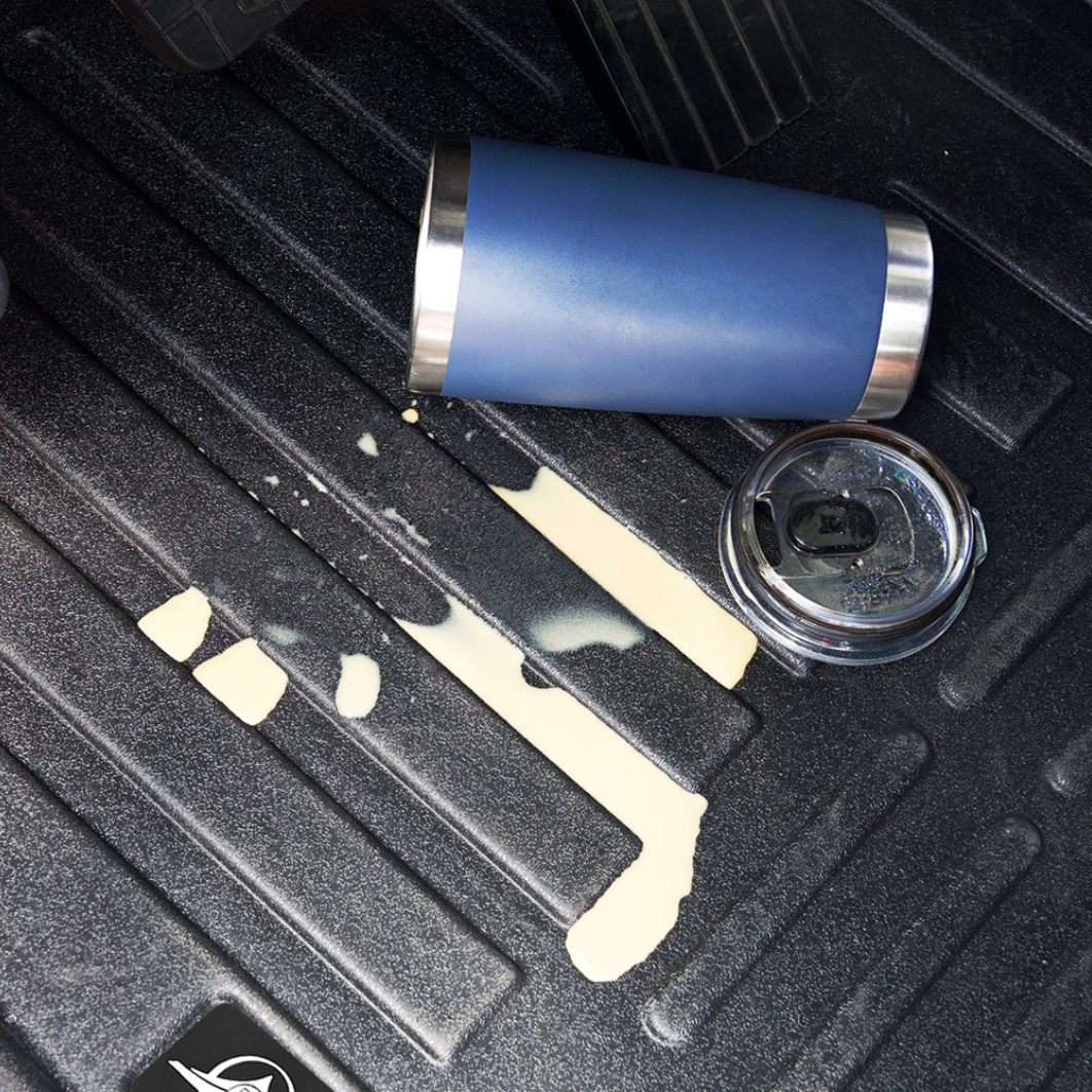 Peterbilt 579/567, Kenworth T680 And T880 - RigGear Floor Mat Set