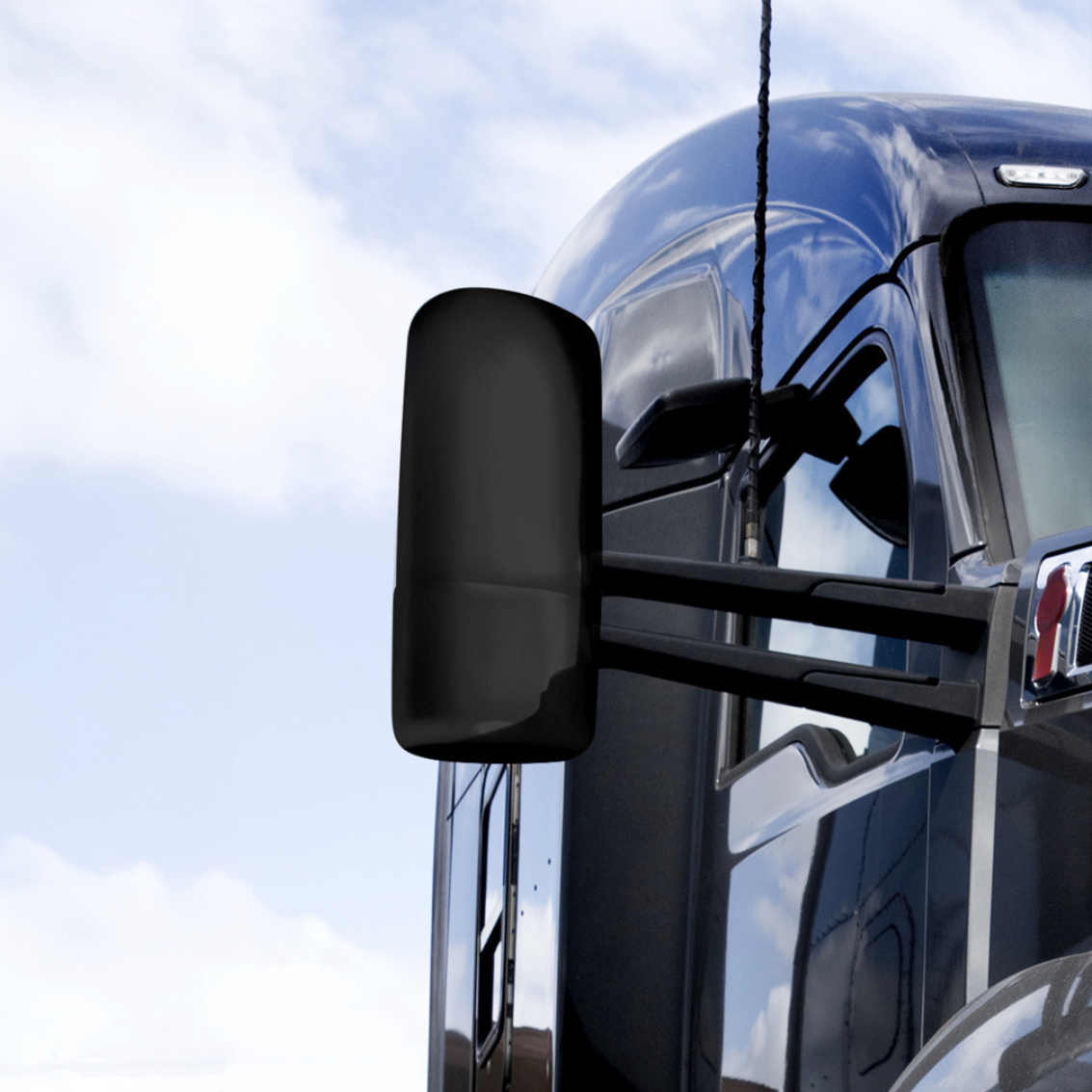 Kenworth T680 2013 and Up - Mirror Cover, Matte Black