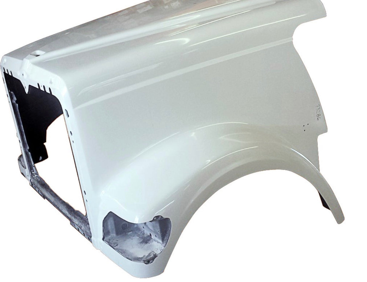 International 5900i / 9900i 58.50 Inch Hood with External Air