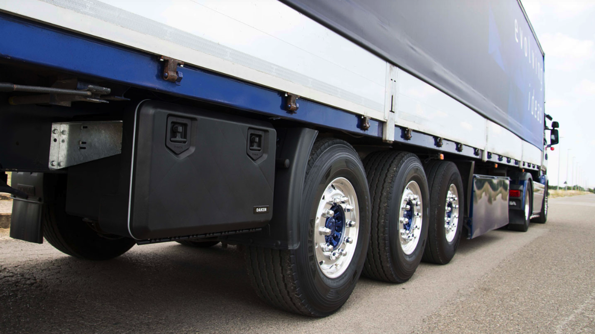 Under Body Tool Box, 16 Inch Deep Polypropylene