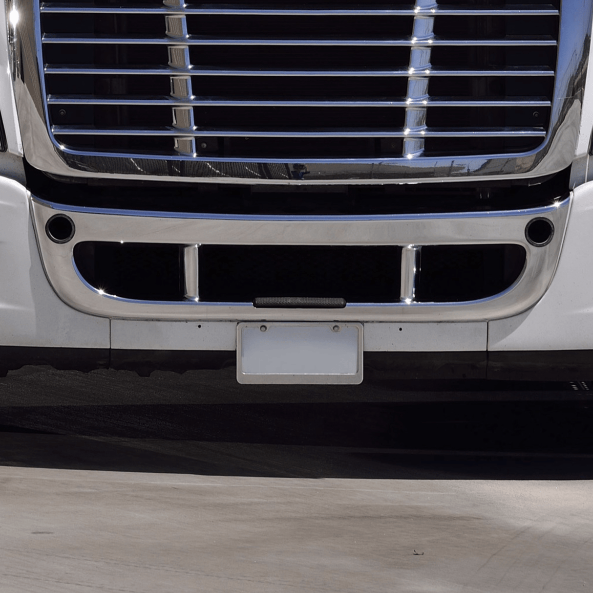Freightliner Cascadia 2008 - 2017 - Chrome Center Bumper Trim - HD Truck Source