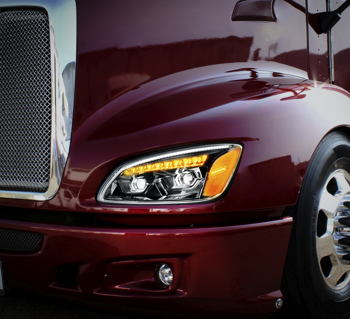 Kenworth T660 (2008-2017) - LED Projection Headlight With Sequential Turn Signal