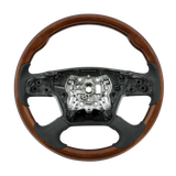 Freightliner Cascadia (2018-2026) 18" Leather Grips And Wood Steering Wheels