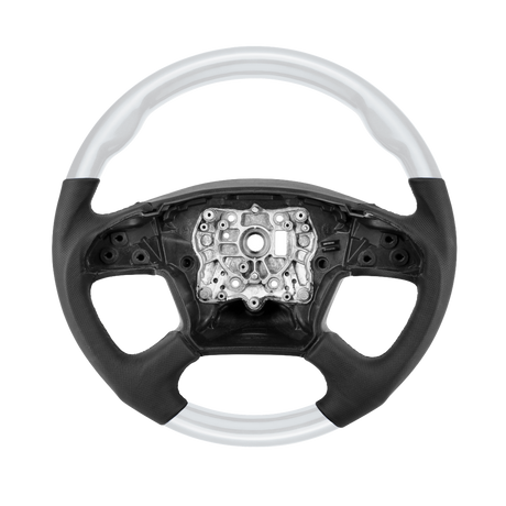 Freightliner Cascadia (2018-2026) 18" Leather And Wood Steering Wheels
