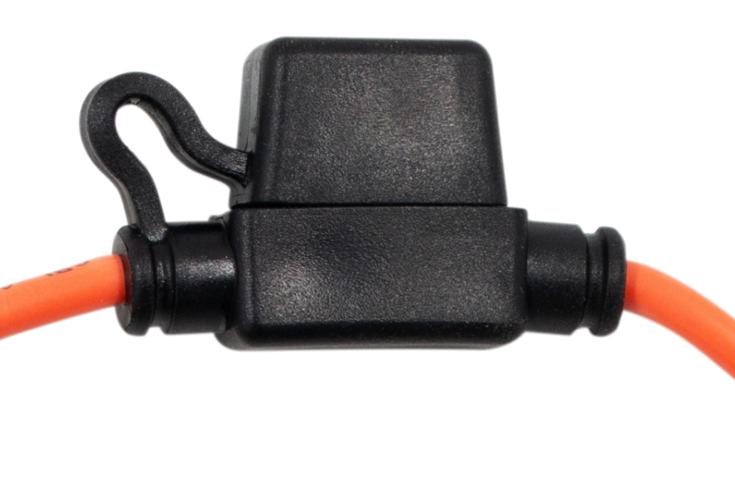 Fuseholder 12 AWG up to 30 Amp Water Tight With Protective Cap