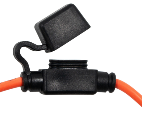 Fuseholder 12 AWG up to 30 Amp Water Tight With Protective Cap