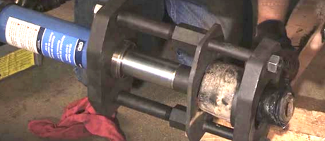 Hendrickson Front Suspension Bushing Master Kit with Pump